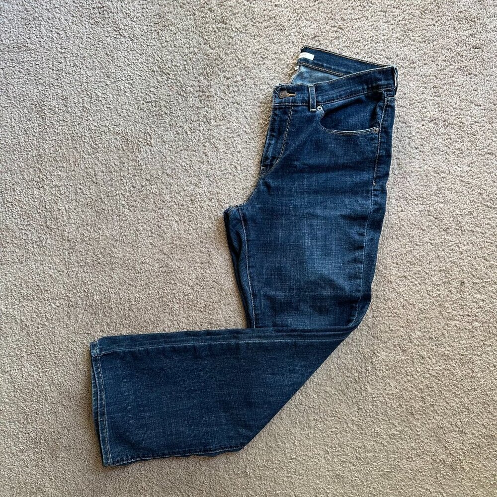 Levi Jeans Womens 10 (30x30) Classic Bootcut Mid Rise Blue Medium Wash Denim